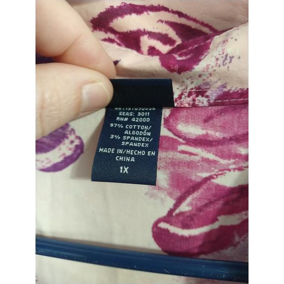 Basic Editions Woman 1X Shirt V Neck Pink Purple Button Floral 3/4 Sleeve - Picture 4 of 9